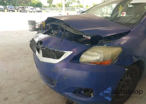 2008 Toyota Yaris z USA, uszkodzony, nr VIN JTDBT923284026082